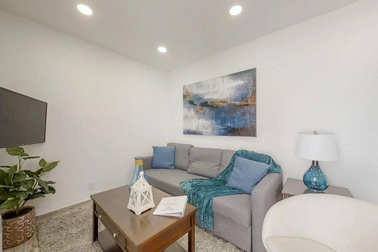 Newly Renovated 1 Bedroom Apt Designer Unit # 3 Dania Beach Kültér fotó